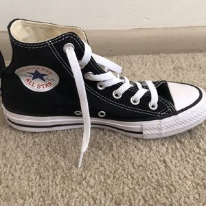 black high top converse women’s
